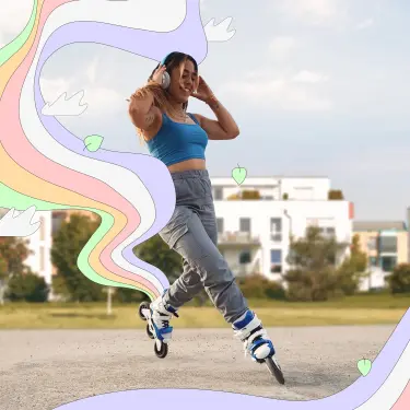 Eine junge Frau macht einen Sprung mit einem Skateboard