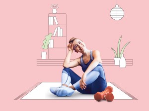Eine Frau in Sportbekleidung sitzt in einem illustrierten Wohnzimmer auf einer Sportmatte